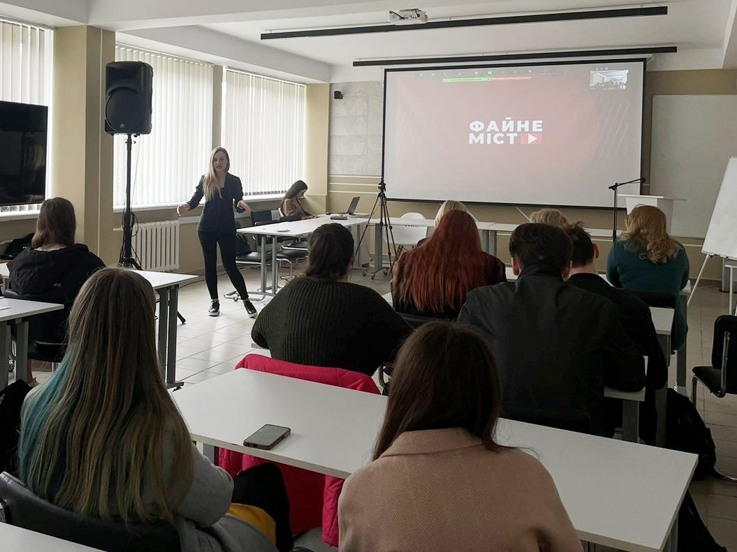 Марія Пачковська розповідає про особливості роботи медіастудії Файне місто